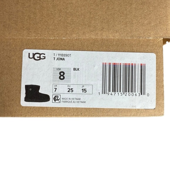 UGG Kids Jona Boot in Black size Youth 8 - Picture 9 of 9